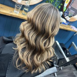 root drag hairdressers in Wallasey, The Wirral